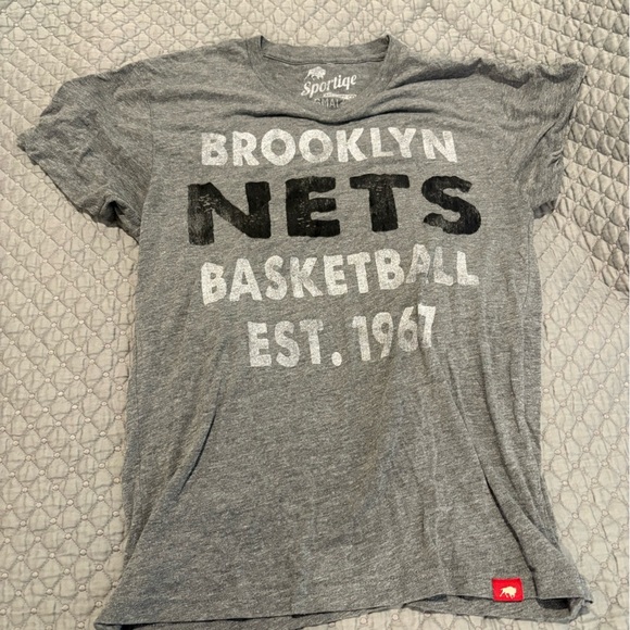 Other - Brooklyn Nets Gray T-Shirt